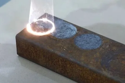 Pas Temizleme için Fiber Lazer Temizleme Makinesi