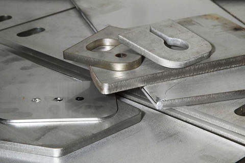 6mm-paslanmaz-çelik-metal-lazer kesim