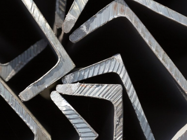 European Standard Universal Beam Profile with Conical-Shaped Flange