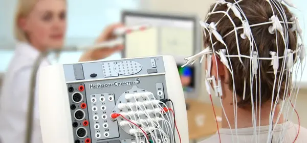 Elektroensefalografi EEG Nedir?